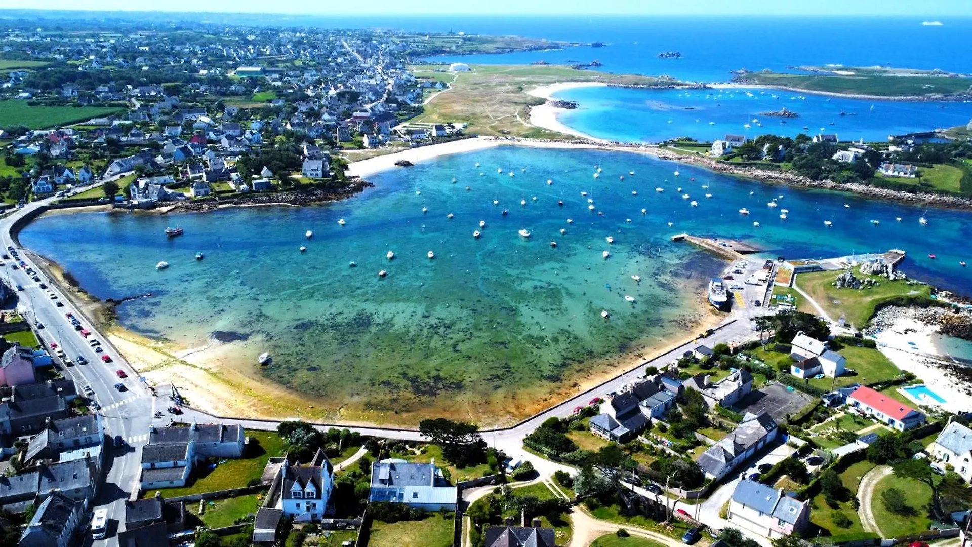 Ty Ehanou Ravissante Maison De Vacances Landunvez 0*,  France